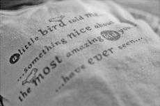 Je mooie grote ogen die de wereld zouden zien Je hield ze stevig dicht Misschien is het maar beter zo